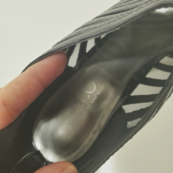 3/$20 NINE WEST | Ankle Heels Size 7.5 - Picture 6 of 13